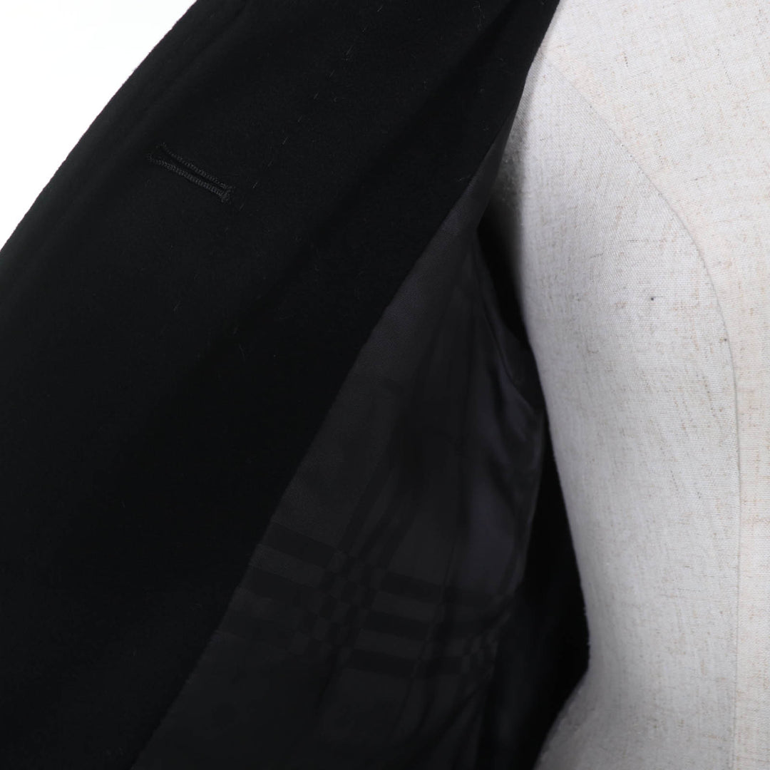 Excellent Burberrys coat Made with Italian fabric,hidden placket 36