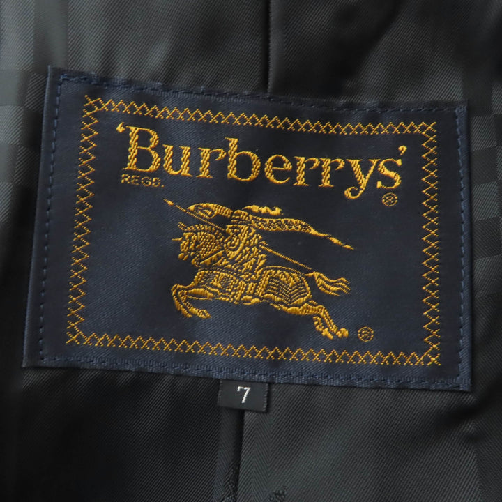 Excellent Burberrys coat Made with Italian fabric,hidden placket 36