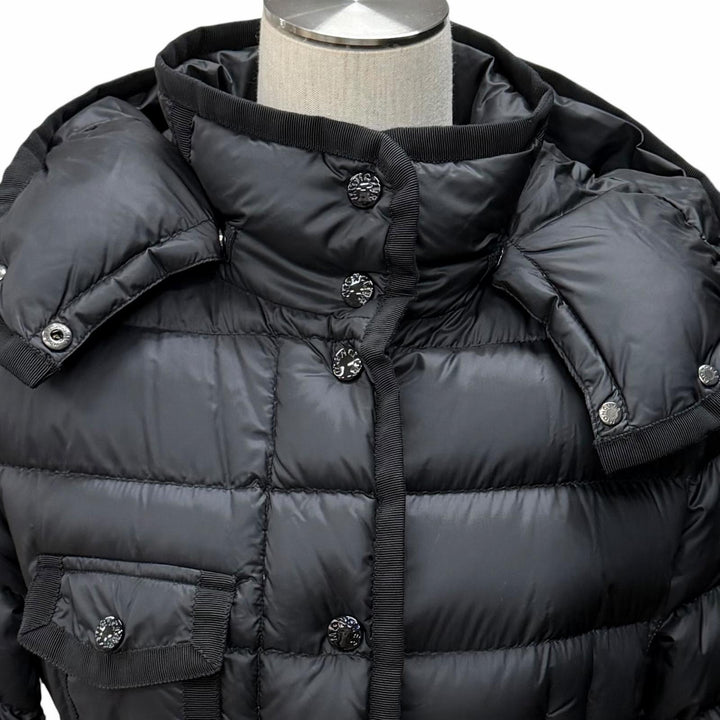 Great MONCLER down coat HERMINE Logo patch and hood black Nylon Women 0