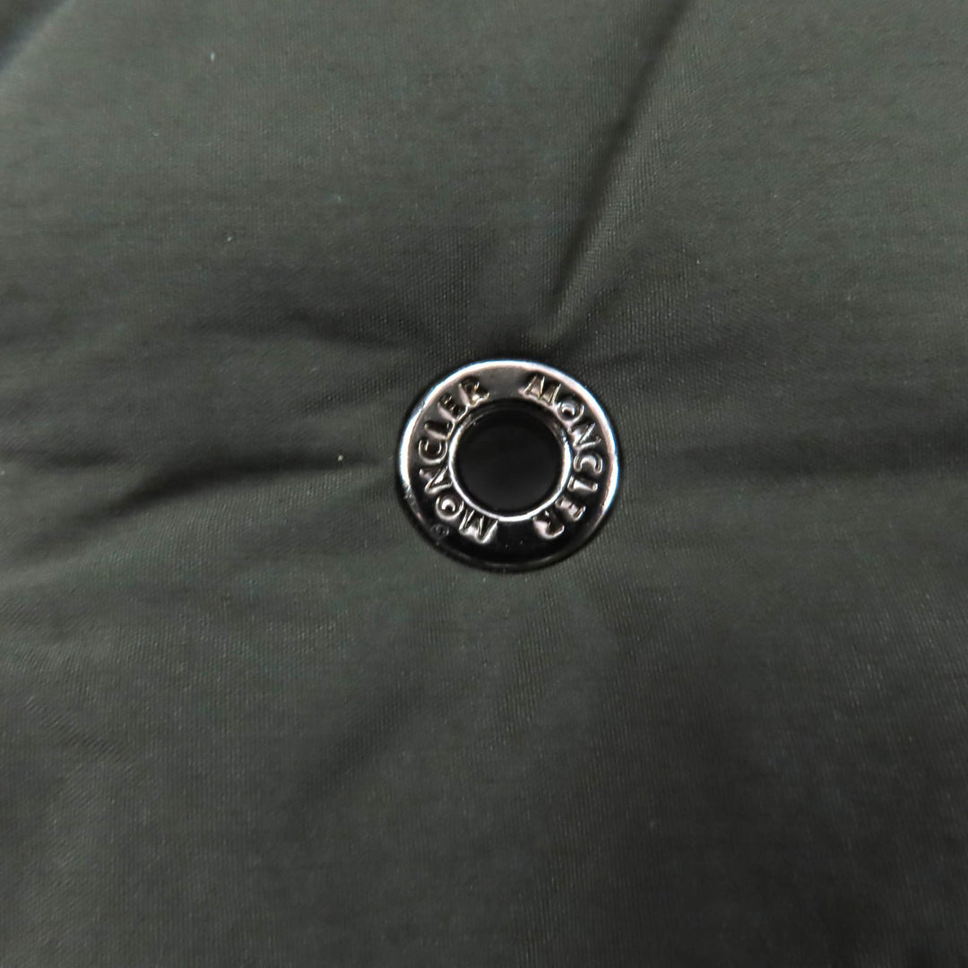 Pristine MONCLER down coat CAPRIER With logo, long length khaki Nylon Women 0