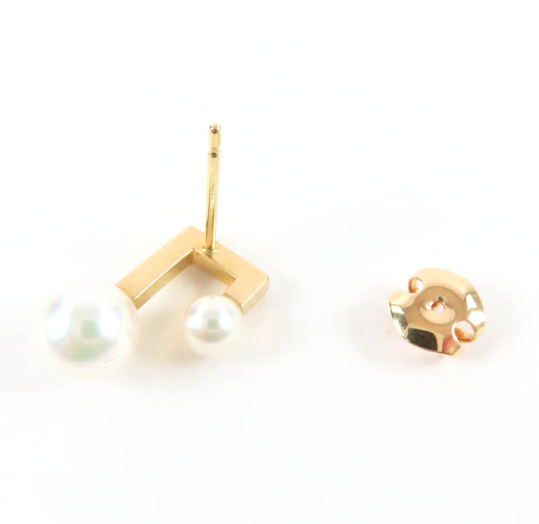 Excellent TASAKI Pierce Balance Note Earrings Akoya Pearl Musical Note