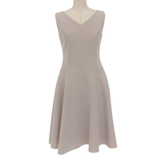 Excellent FOXEY NEW YORK one piece V-neck sleeveless flared dress beige 38 41011