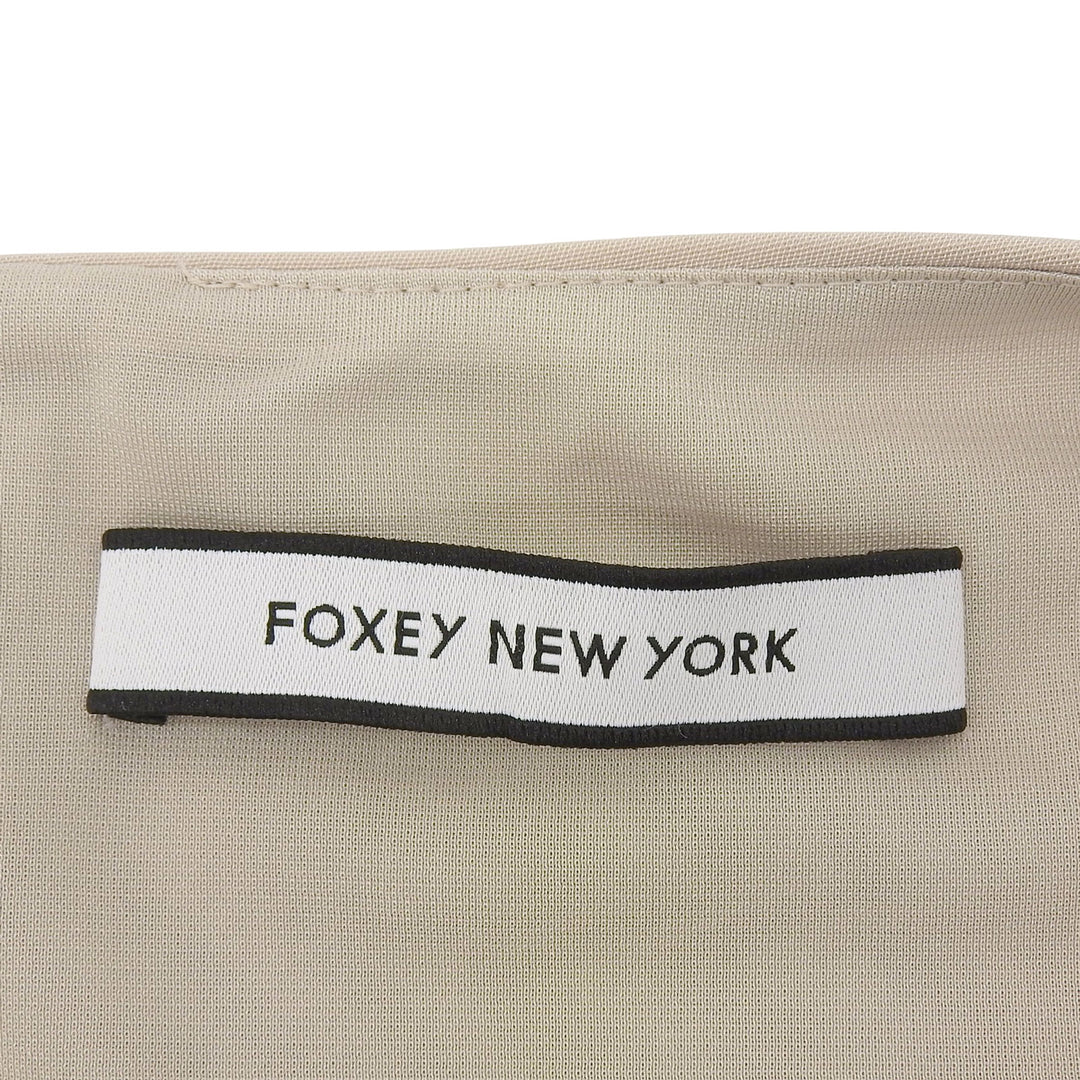 Excellent FOXEY NEW YORK one piece V-neck sleeveless flared dress beige 38 41011