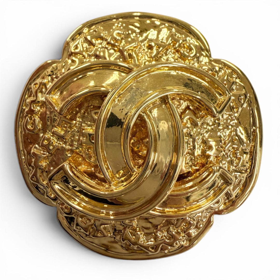 Excellent CHANEL Brooch COCO Mark Flower gold Women 95A