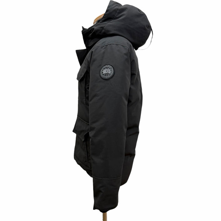 Very Good CANADA GOOSE Down jacket Black label black polyester