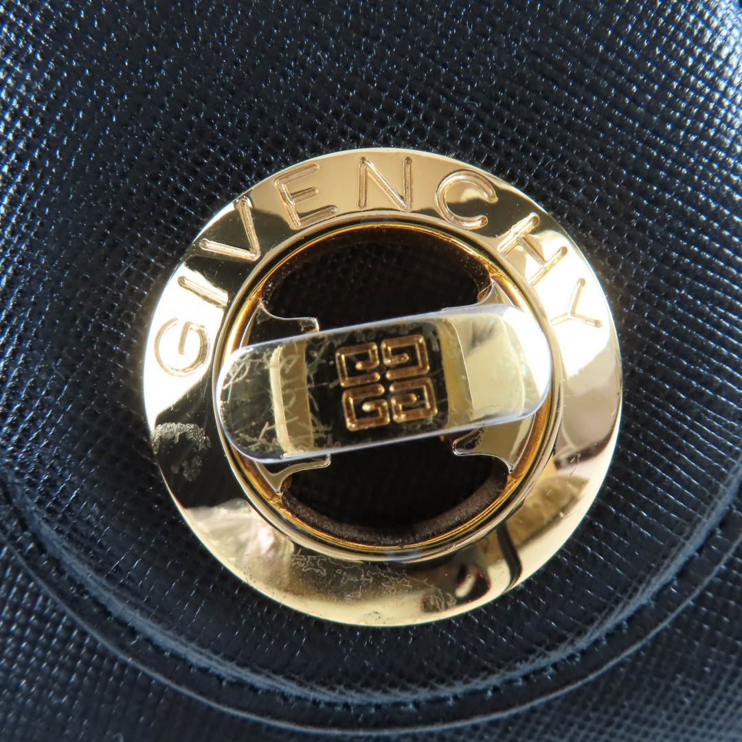 Great GIVENCHY Handbag Turnlock Leather Vanity Bag black leather Women