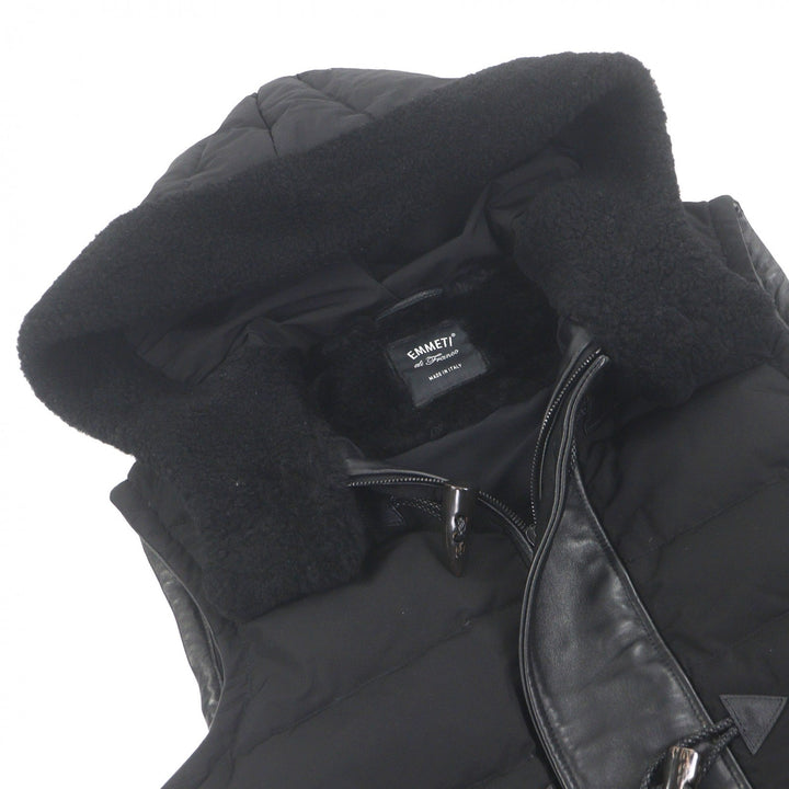 Great EMMETI Down vest DANIEL Toggle Button Hooded Mouton black