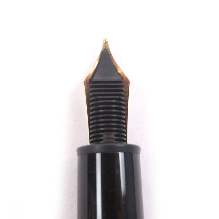 Very Good MONTBLANC fountain pen Solitaire 146 Silver SV925 mens