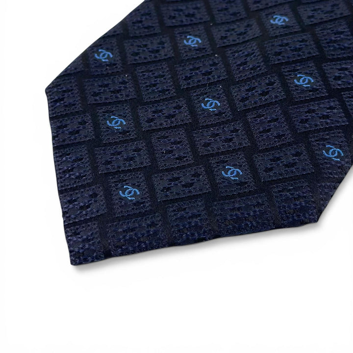 Pristine CHANEL tie COCO MarkPattern Jacquard Dark navy silk mens