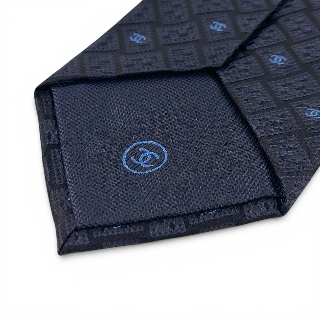 Pristine CHANEL tie COCO MarkPattern Jacquard Dark navy silk mens