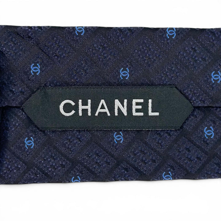 Pristine CHANEL tie COCO MarkPattern Jacquard Dark navy silk mens