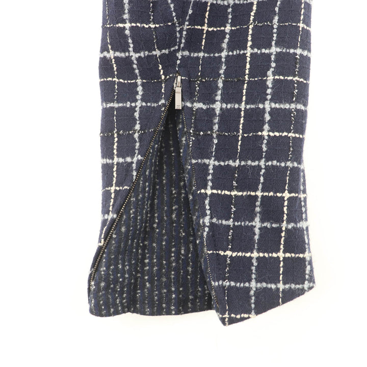 Excellent CHANEL Runway-style COCO Button Tweed Coat Navy wool Women 34 P73110