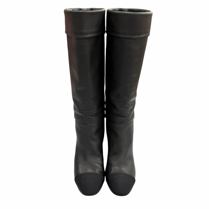 Great CHANEL Knee-high boots black leather Women 36.5 G36438