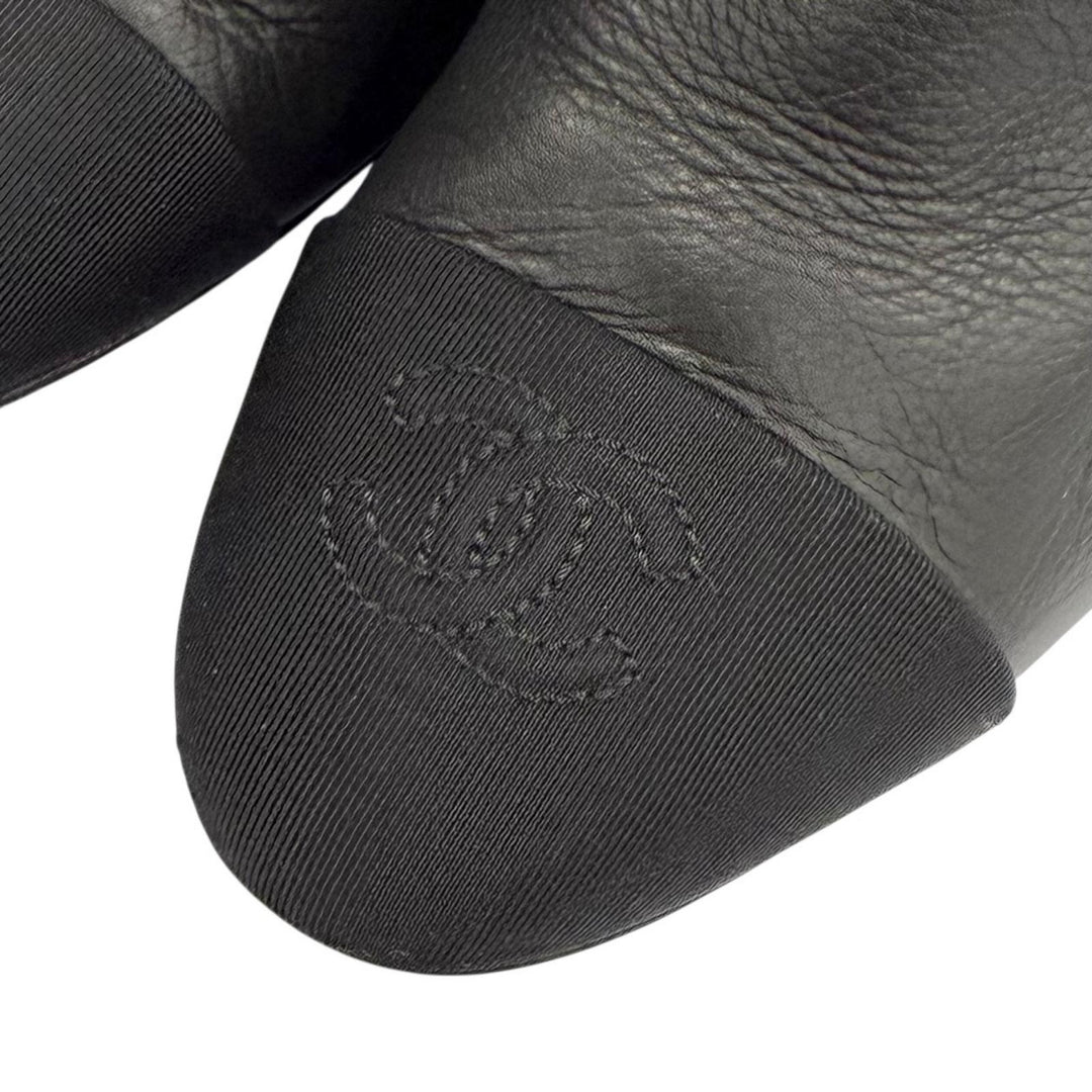 Great CHANEL Knee-high boots black leather Women 36.5 G36438