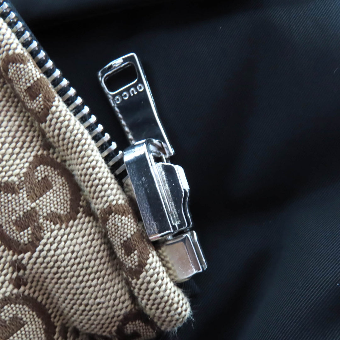 Pristine GUCCI Jacket Reversible GG canvas padding black polyester 44 789823