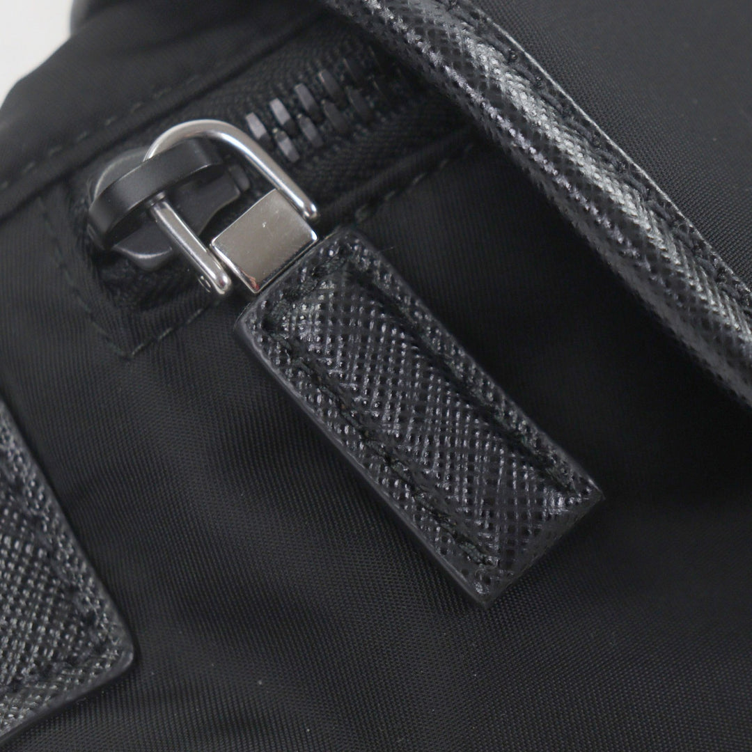 Excellent PRADA Sling bag black Nylon mens 2VH176