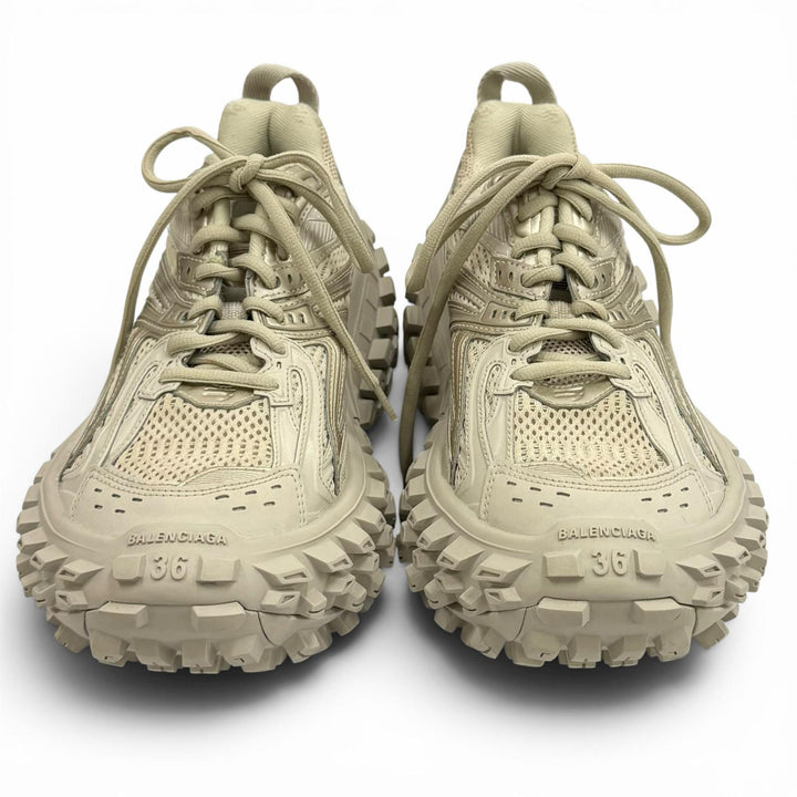 Great BALENCIAGA sneakers Bouncer Logo-emblazoned mesh lace-up shoes 24 685611