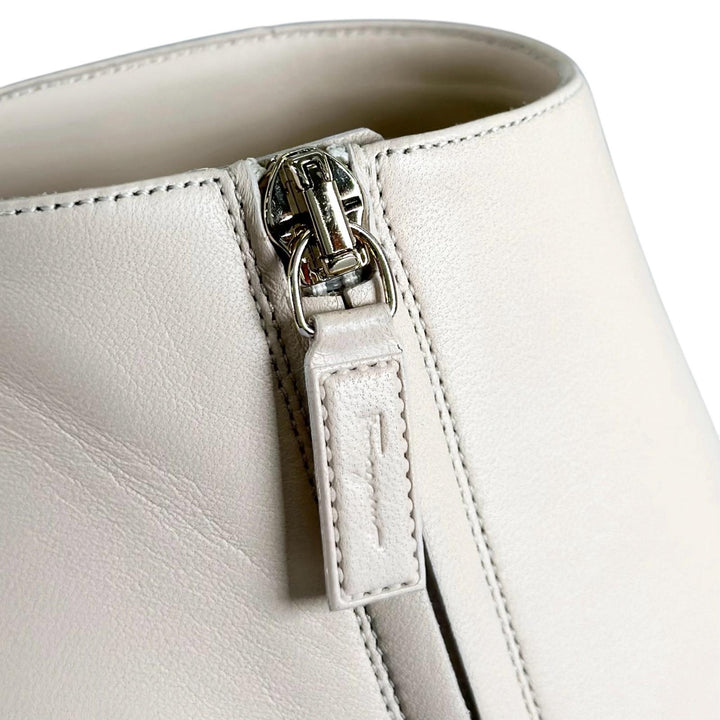 Excellent Salvatore Ferragamo short boots Gancini Side Zip beige Women 5.5