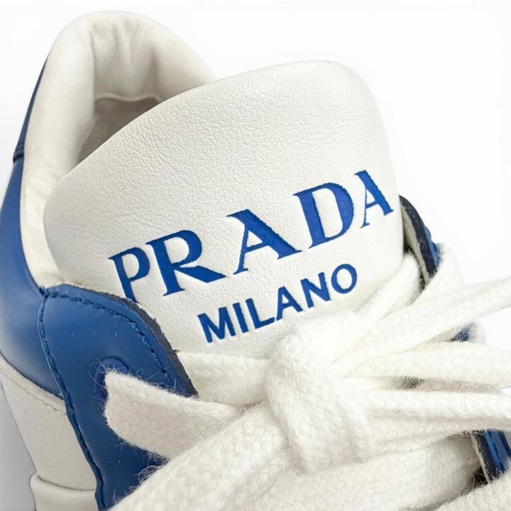 Great PRADA sneakers Downtown triangle logo leather blue leather mens 7 2EE364