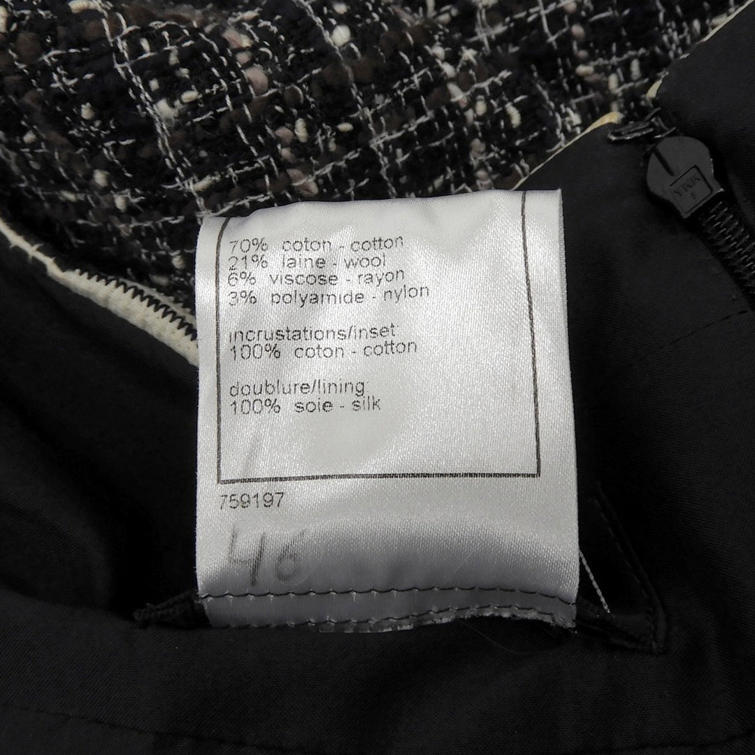 Pristine CHANEL Tweed skirt Navy cotton Women 42 06P P28601