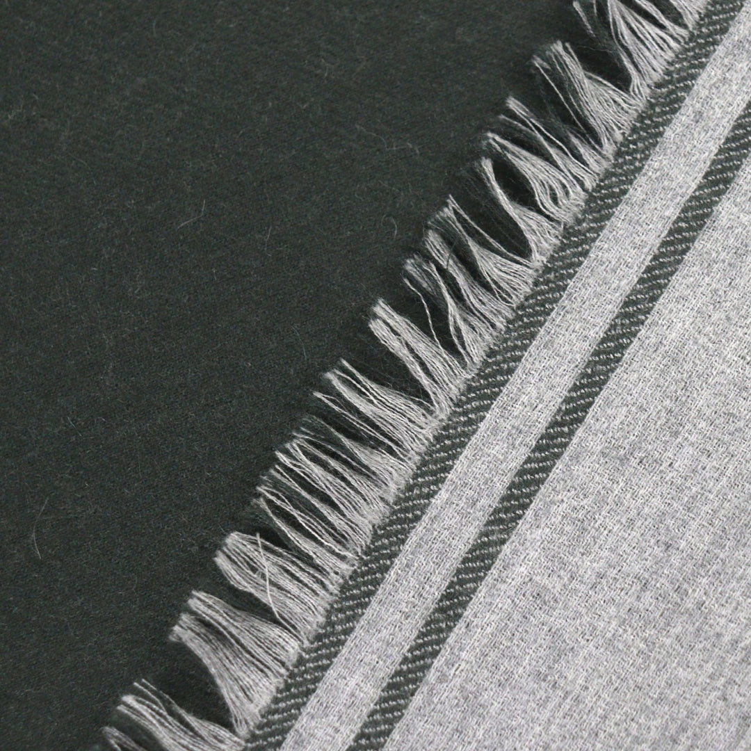 Excellent HERMES Scarf Large fringed stole gray cashmere mens