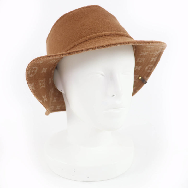Excellent LOUIS VUITTON hat Carry on Monogram Pattern Reversible Bucket M M77295