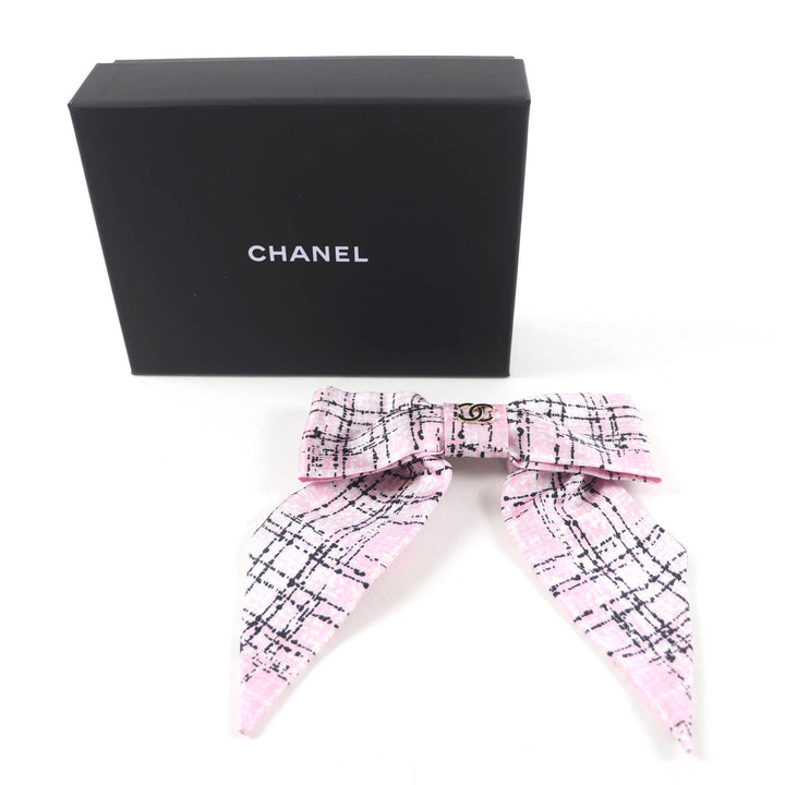 Excellent CHANEL Valletta Fall/Winter 2025 Collection pink silk Women 25B
