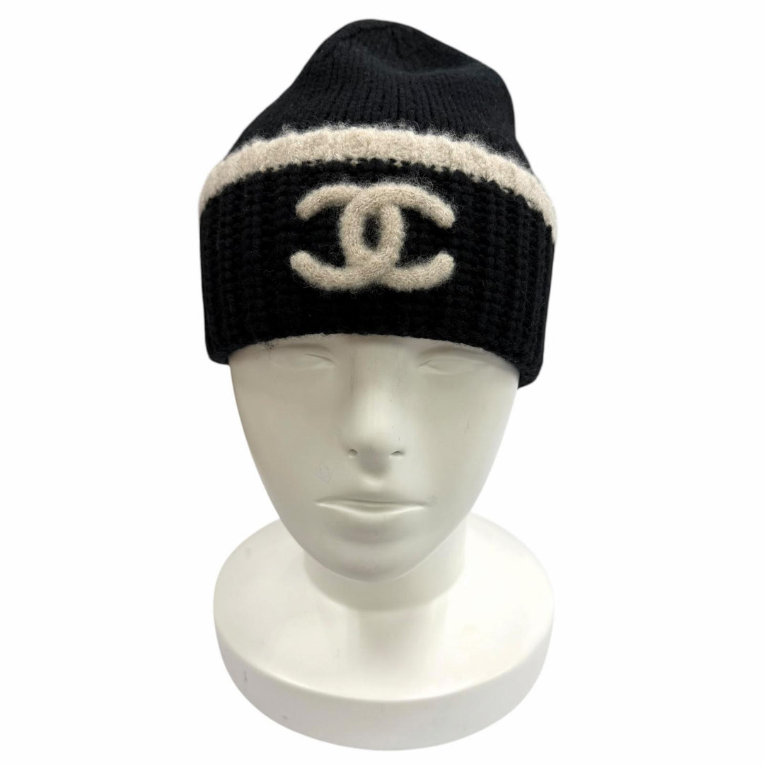 Excellent CHANEL Knit cap COCO Mark black wool Women