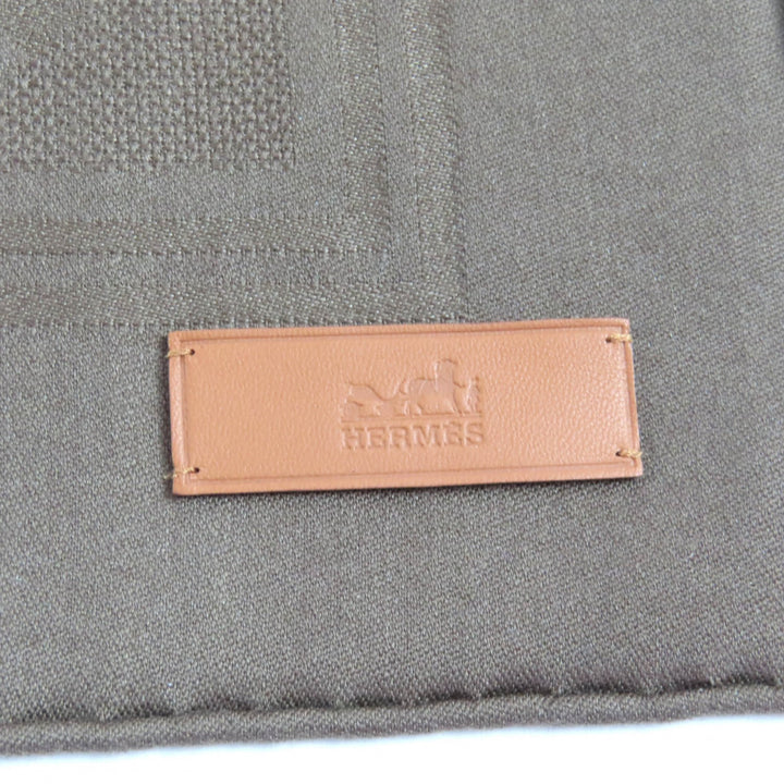 Pristine HERMES scarf Sangle Extra-large scarf with leather patch cashmere Women