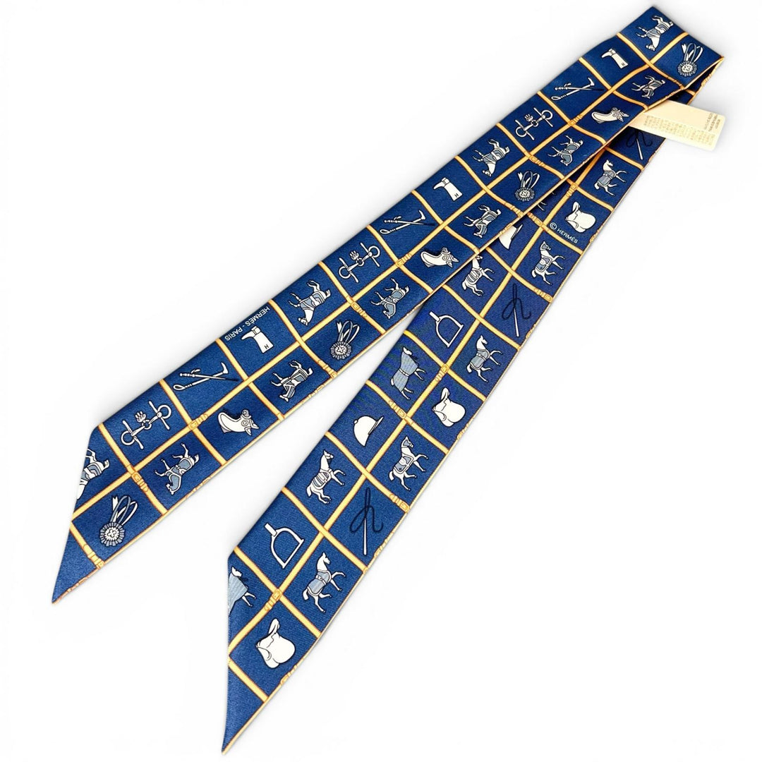 Pristine HERMES scarf Couvertures Nouvelles Twilly Navy silk Women