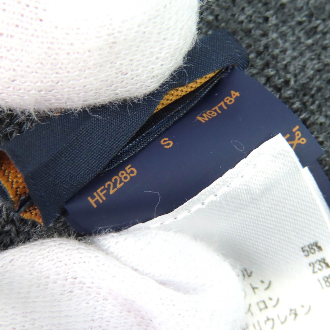 Excellent LOUIS VUITTON Scarf with graphic floral design fringe gray M97784
