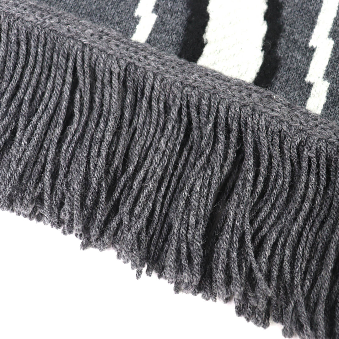 Excellent LOUIS VUITTON Scarf with graphic floral design fringe gray M97784