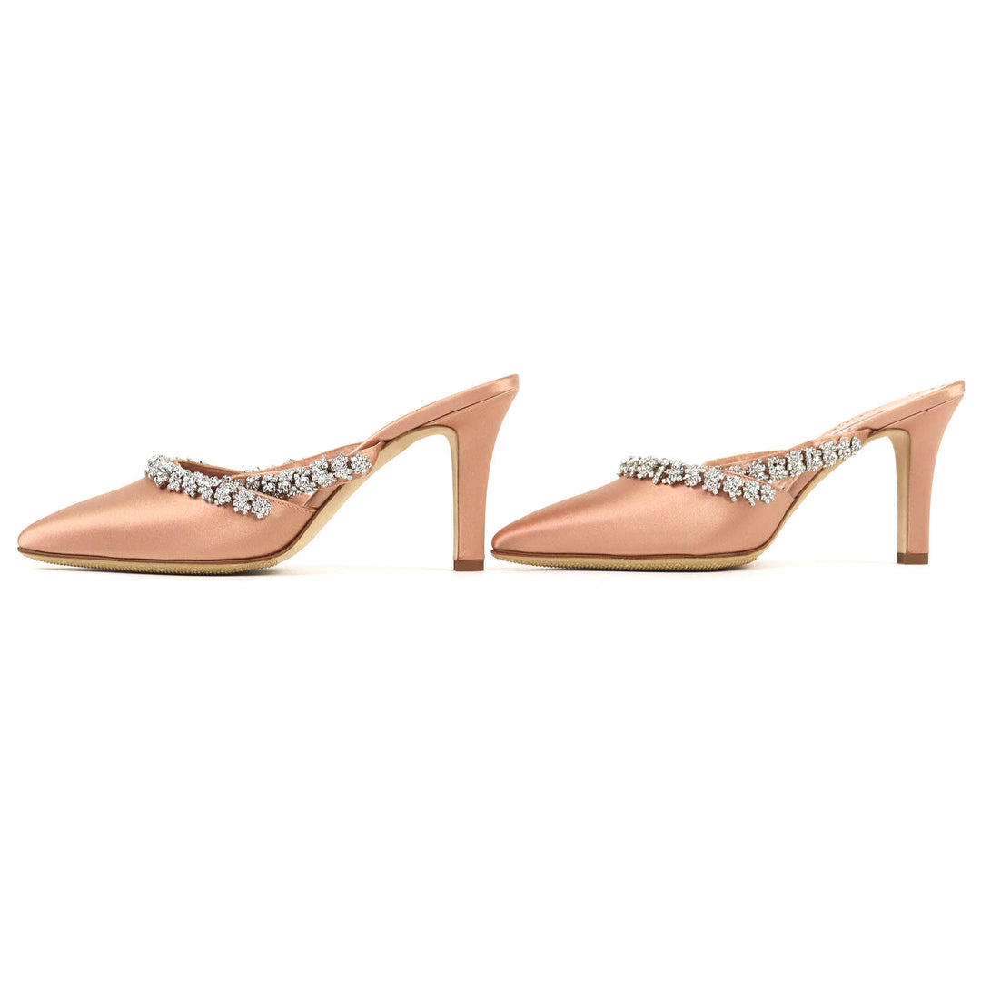 Excellent MANOLO BLAHNIK Mule VEDADAMU Crystal jewel trim pointed toe satin 37.5