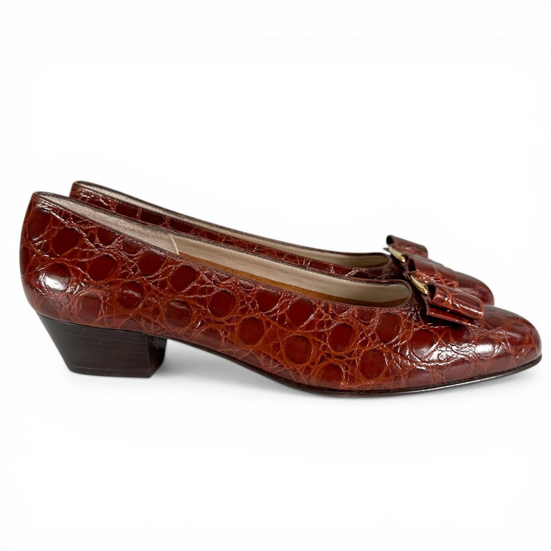 Pristine Salvatore Ferragamo pumps VARA Croco embossed Brown Women 7.5