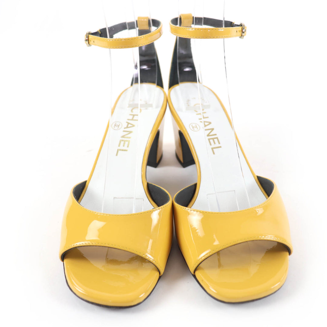 Excellent CHANEL Sandals COCO Mark Ankle Strap Patent Leather yellow 35 G45055
