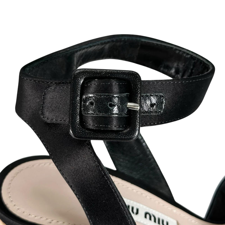 Excellent MIUMIU Sandals Ribbon design, cork sole, ankle strap black Women 35.5