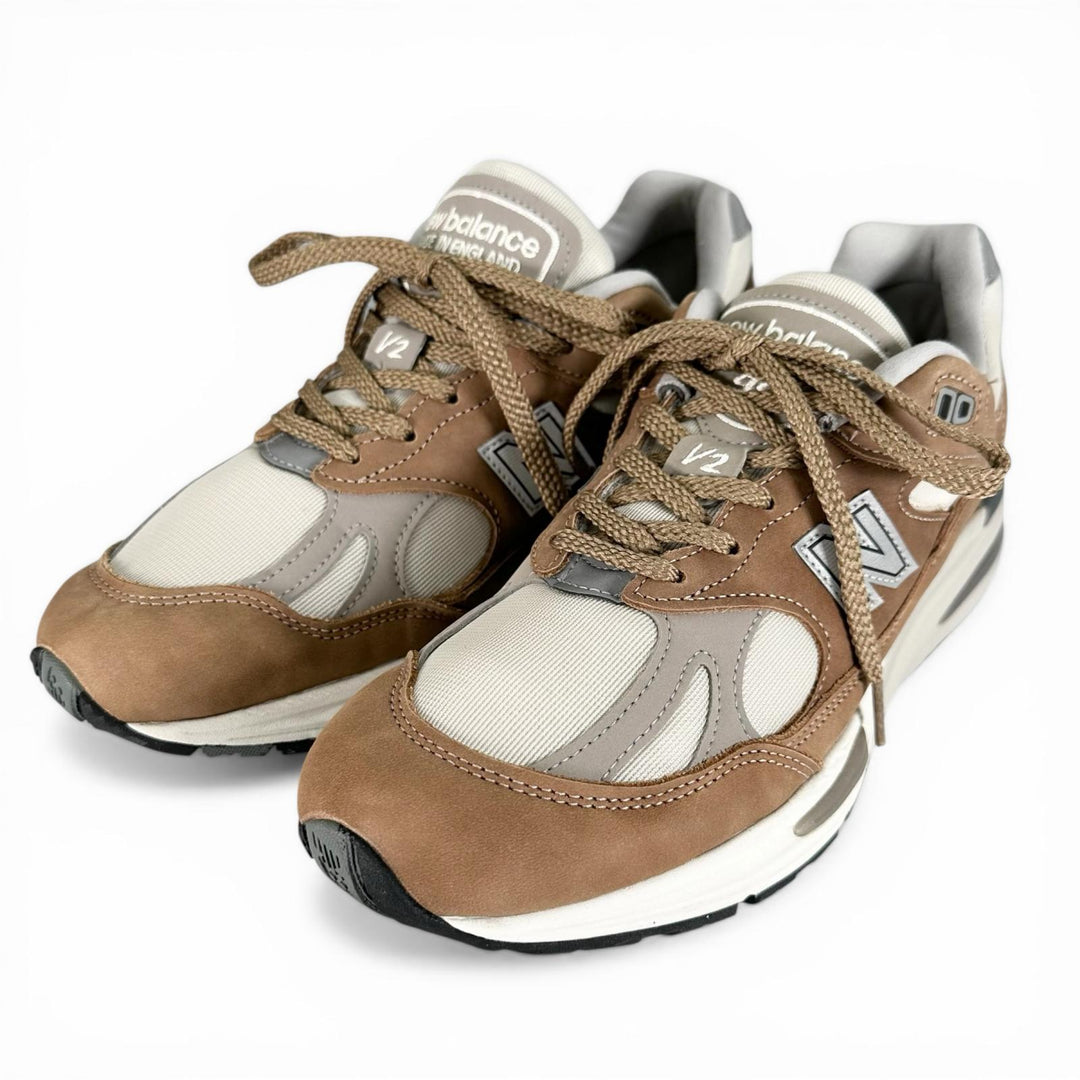 Pristine NEW BALANCE sneakers 991v2 Brown leather mens 7.5 U991TB2