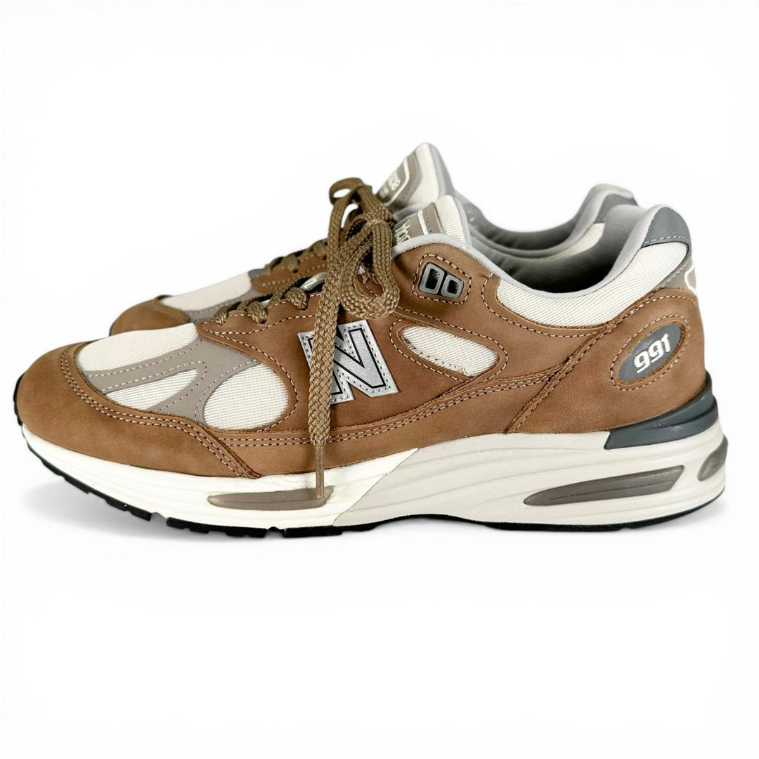 Pristine NEW BALANCE sneakers 991v2 Brown leather mens 7.5 U991TB2