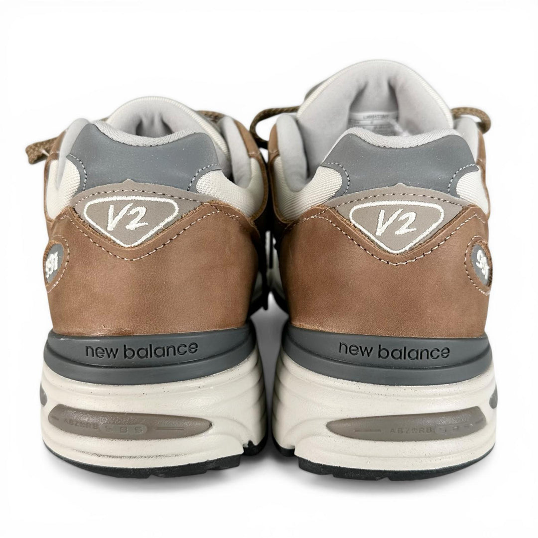 Pristine NEW BALANCE sneakers 991v2 Brown leather mens 7.5 U991TB2