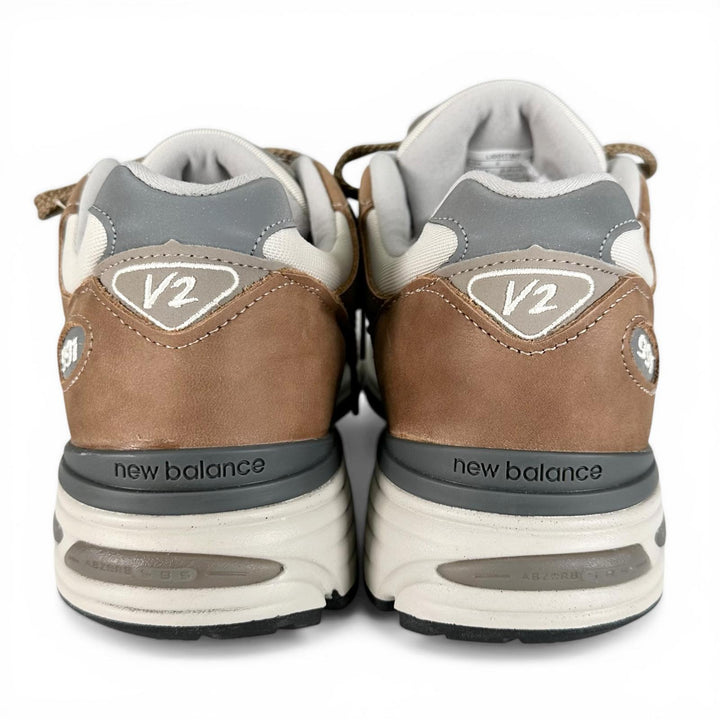 Pristine NEW BALANCE sneakers 991v2 Brown leather mens 7.5 U991TB2
