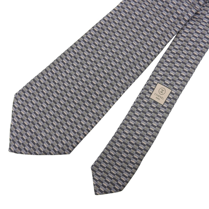 Pristine CHANEL tie COCO MarkPattern all-over print black silk mens