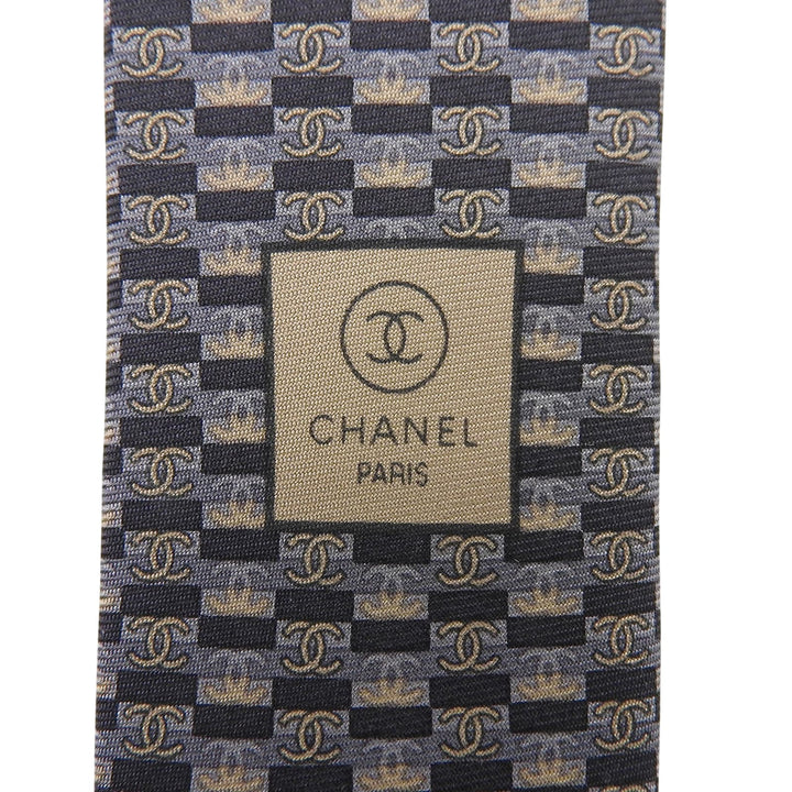 Pristine CHANEL tie COCO MarkPattern all-over print black silk mens