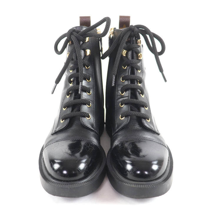 Great LOUIS VUITTON boots Citizen Line Monogram leather shoes with LV patch. 36