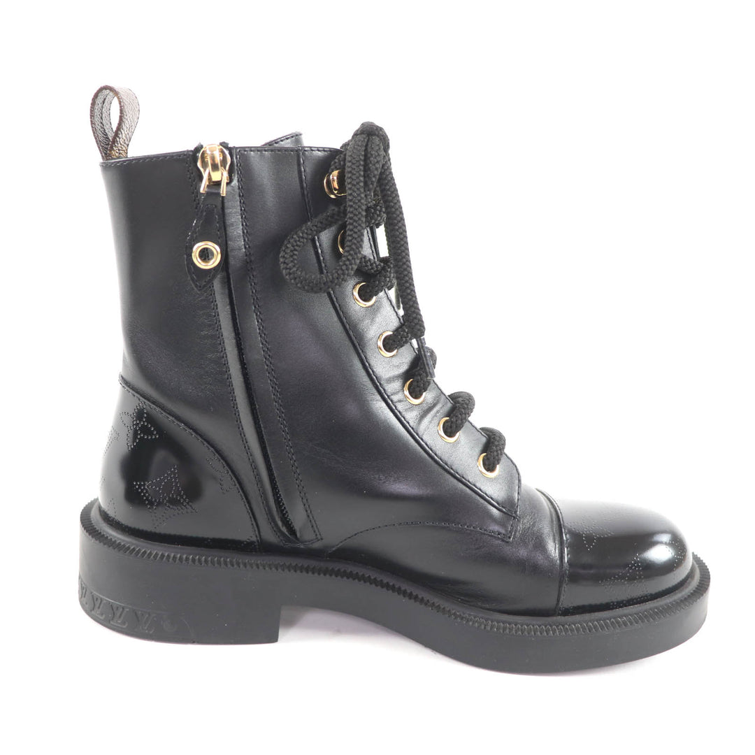 Great LOUIS VUITTON boots Citizen Line Monogram leather shoes with LV patch. 36