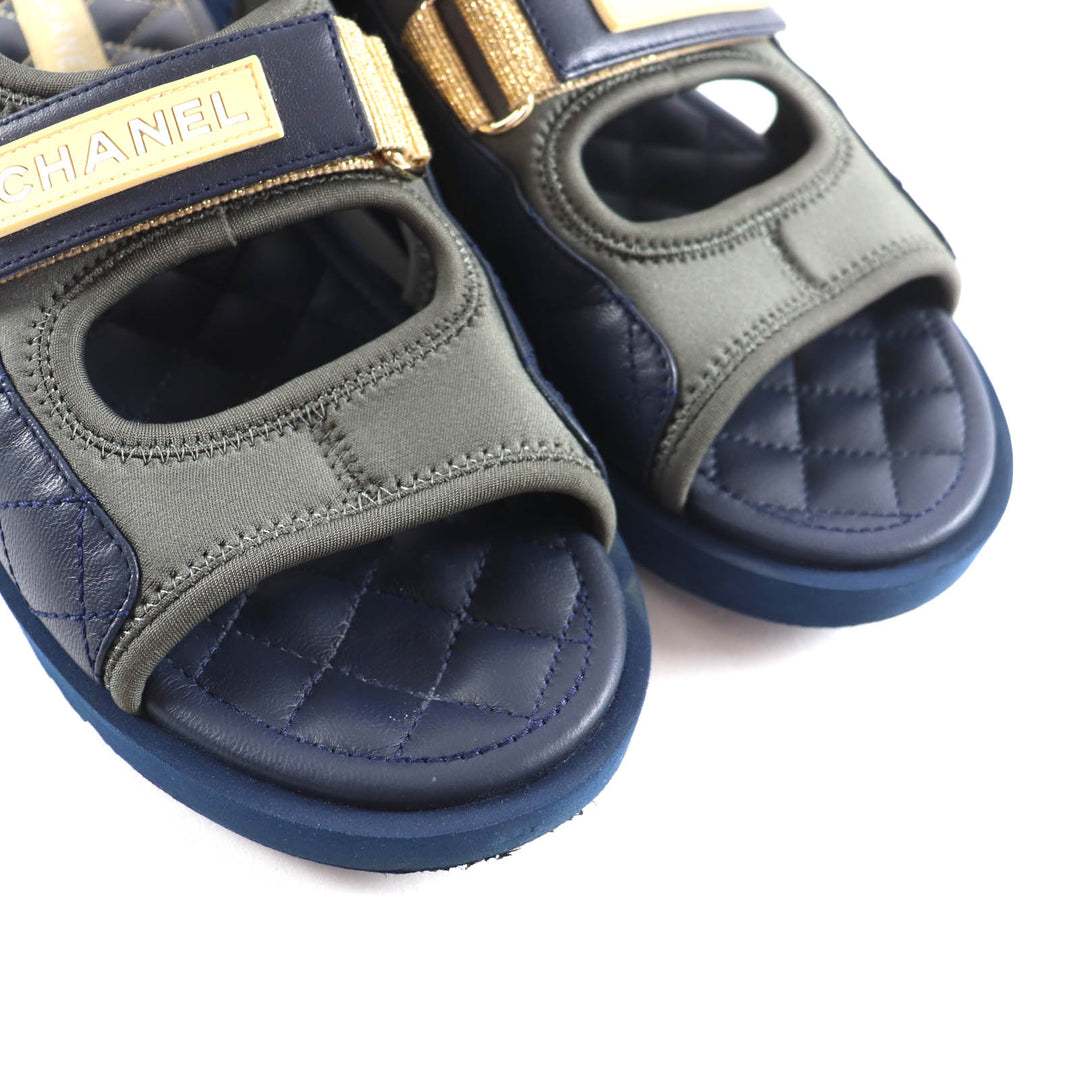 Great CHANEL Sandals COCO Mark Matelassé Fabric Leather khaki 39 G37231