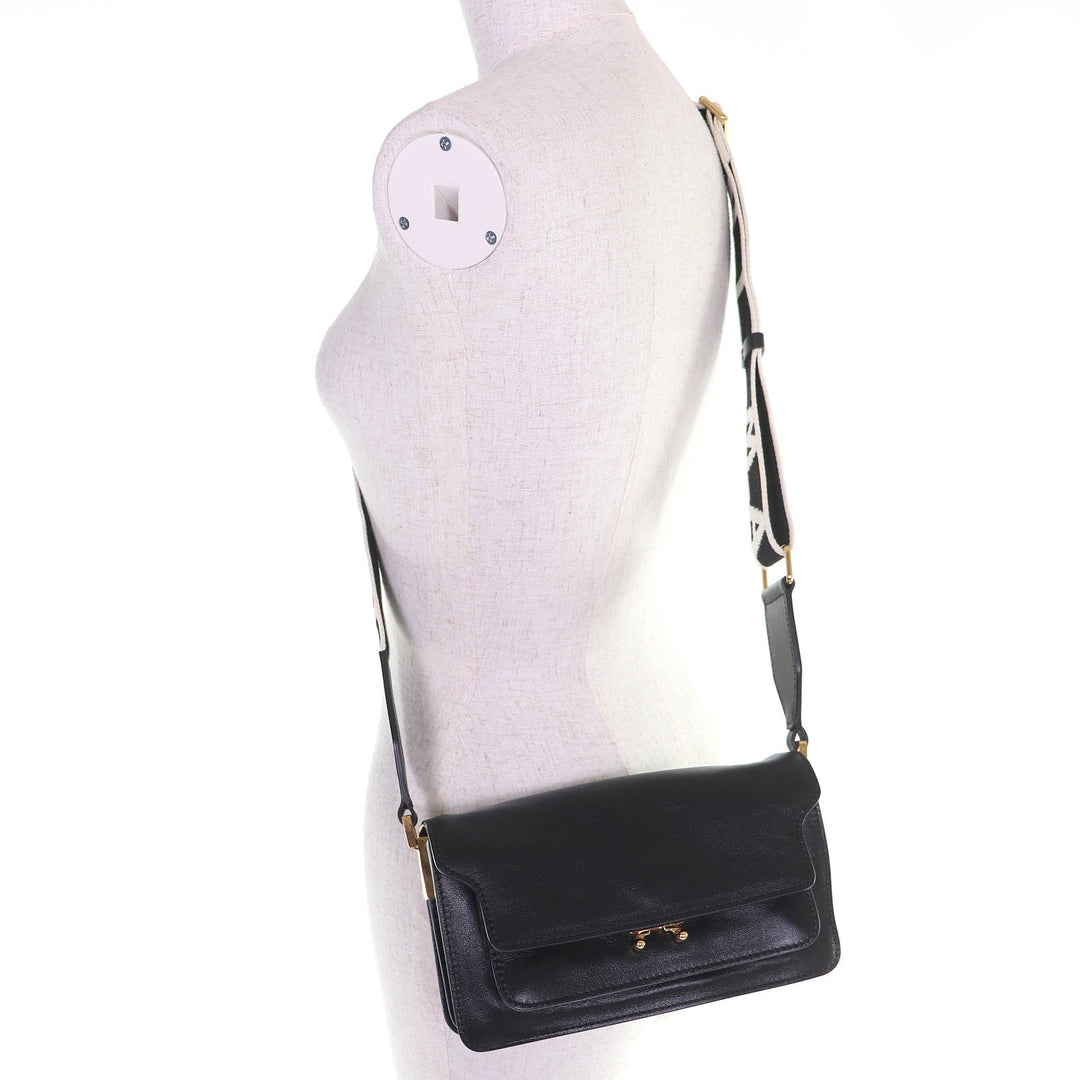 Excellent MARNI Shoulder Bag TRUNK SOFT EW logo black leather Women SBMP0124Q6