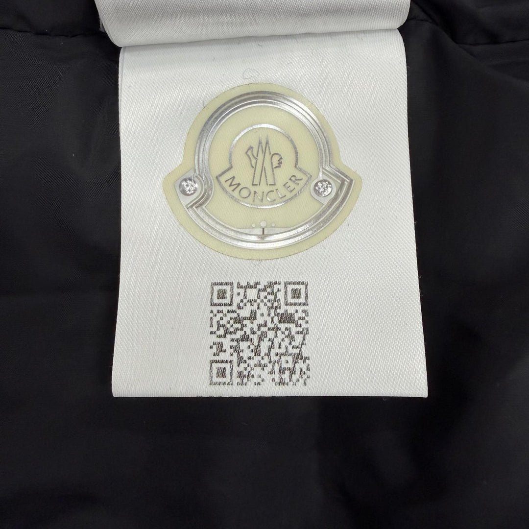 Very Good MONCLER Down jacket RYAN black Nylon mens 0