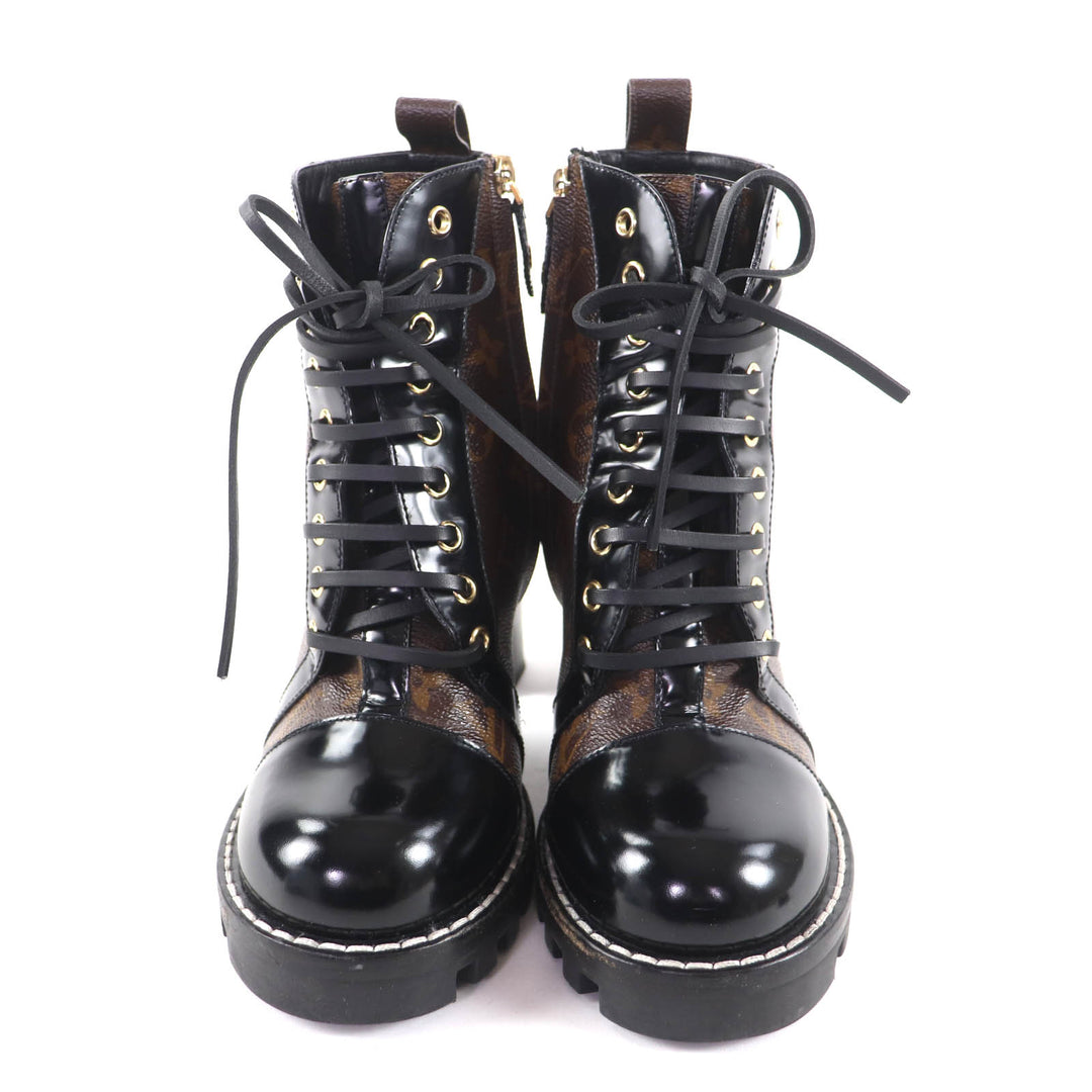 Great LOUIS VUITTON short boots Star Trail Line Brown Monogram canvas Women 38