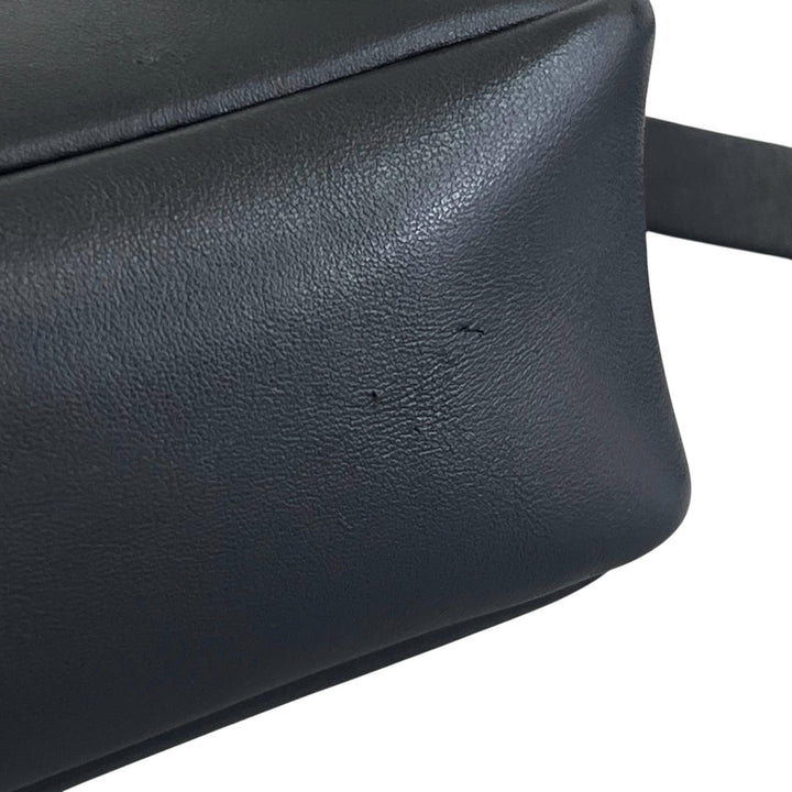 Great ACNE STUDIOS Shoulder Bag Musubi Camera Bag black leather Women