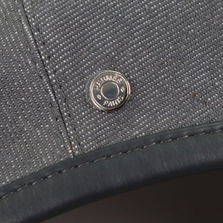 Pristine HERMES beret gray cotton
